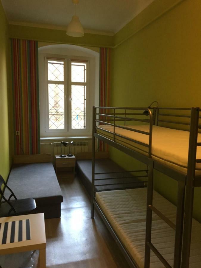 Hostel Staromiejski Gniezno Esterno foto